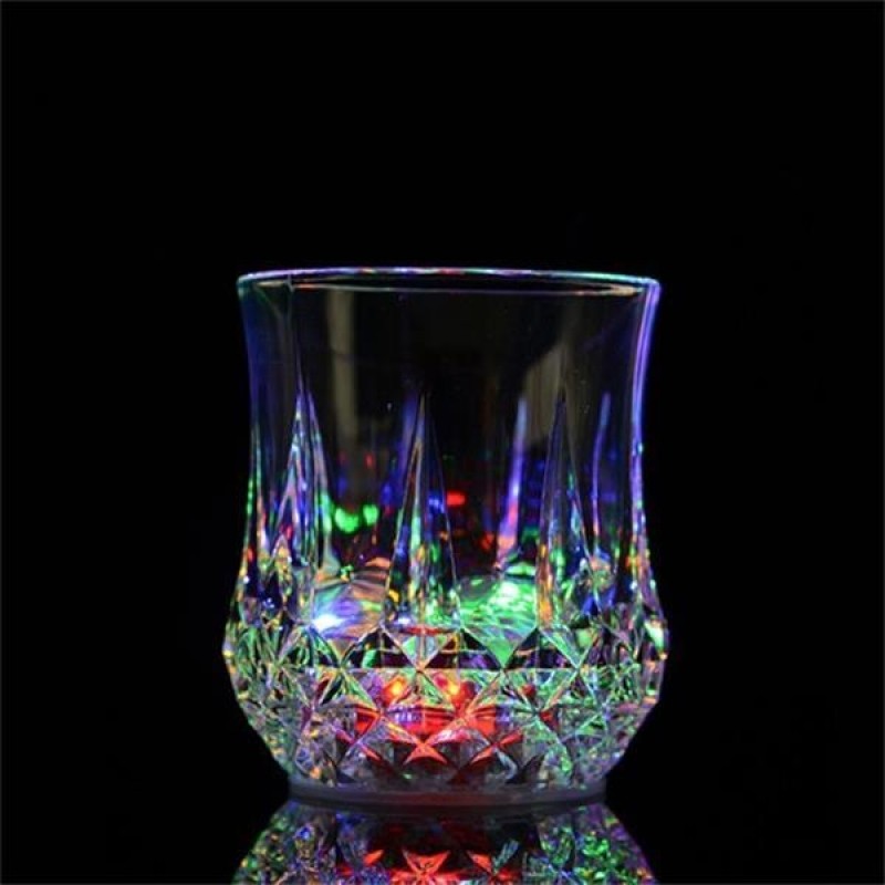 Liquid Activated Light Up Drinking Tumbler 